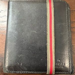 Gucci bi fold men’s wallet